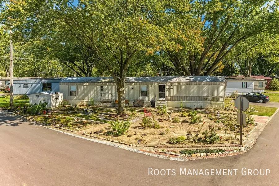 1520 Orange Rd #28 - Photo 7 of 11