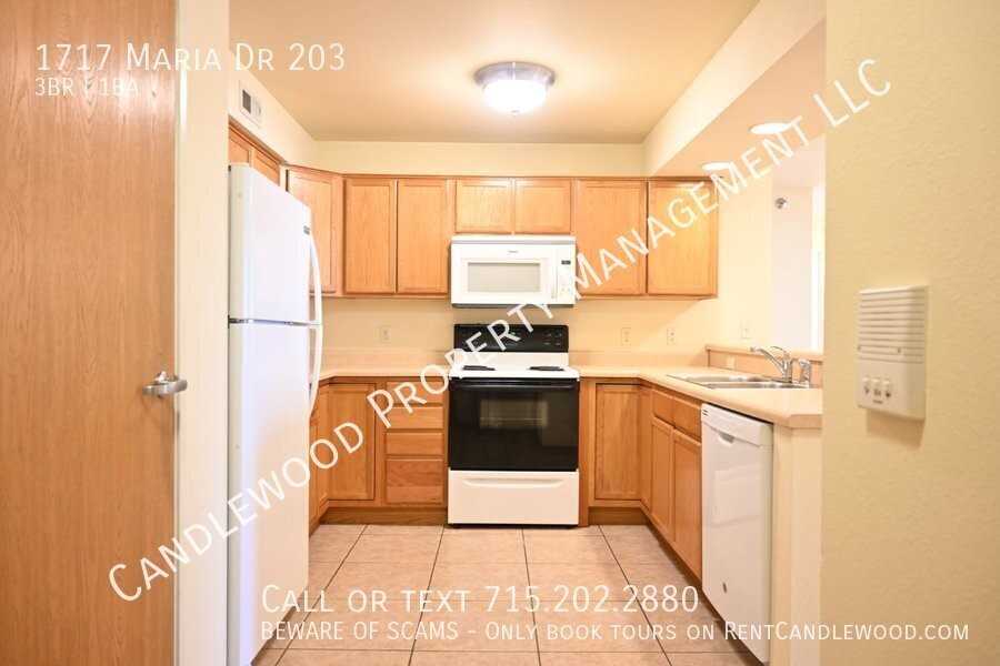 1717 Maria Dr - Photo 5 of 35