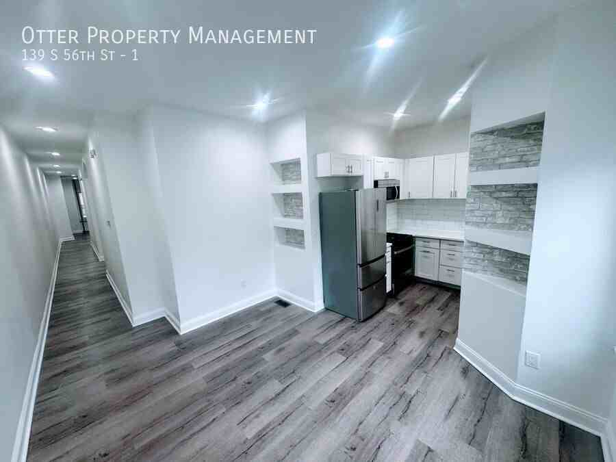 139 S 56th St #1 - Photo 7 of 38