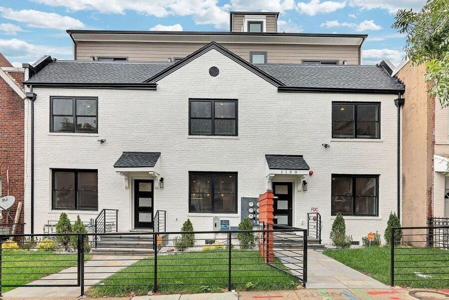 1130 Penn St Ne #5 - Photo 2 of 22