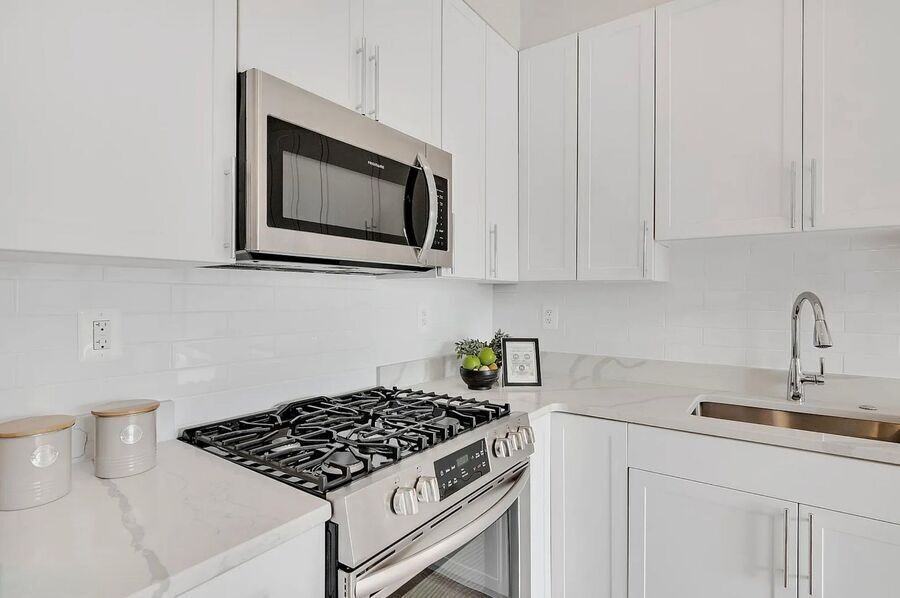 1130 Penn St Ne #5 - Photo 5 of 22