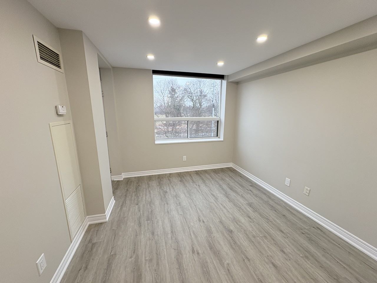 190 Gage Ave S #401 - Photo 6 of 12
