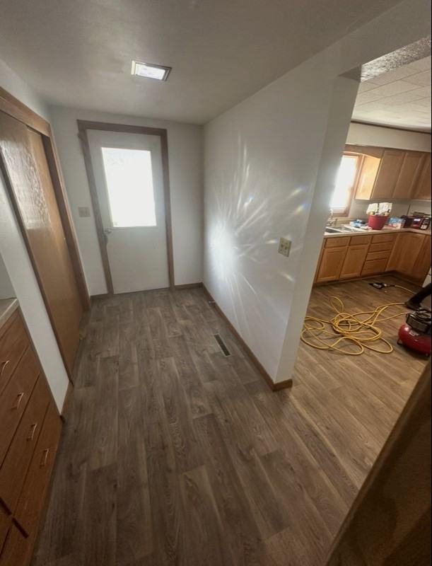 1022 Wilson Ave - Photo 3 of 11