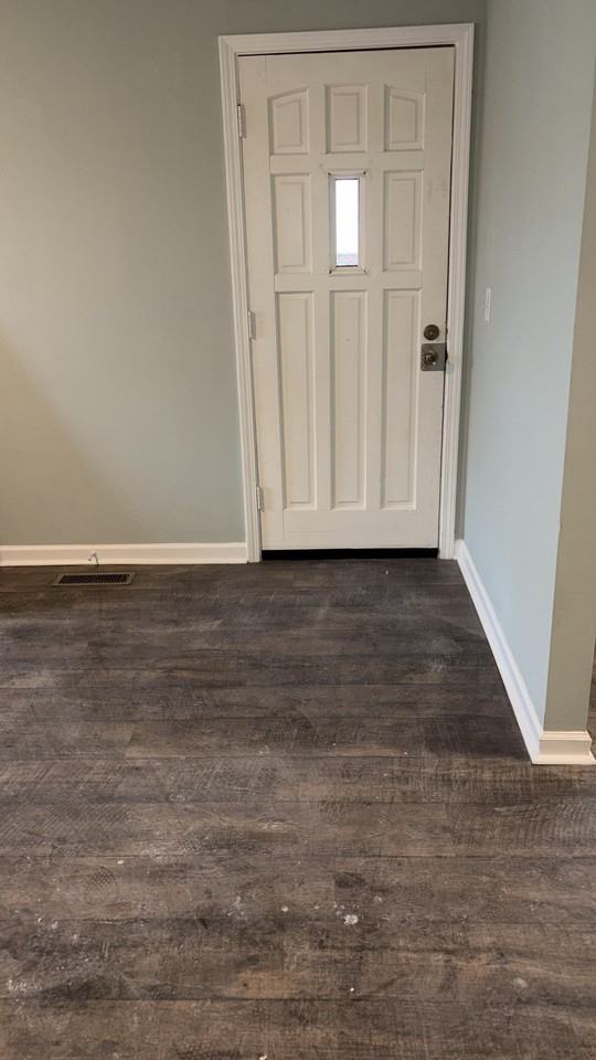 106 Hillcrest Dr - Photo 4 of 11