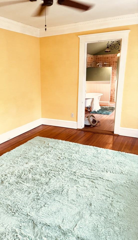 100 Colton Ave - Photo 3 of 8