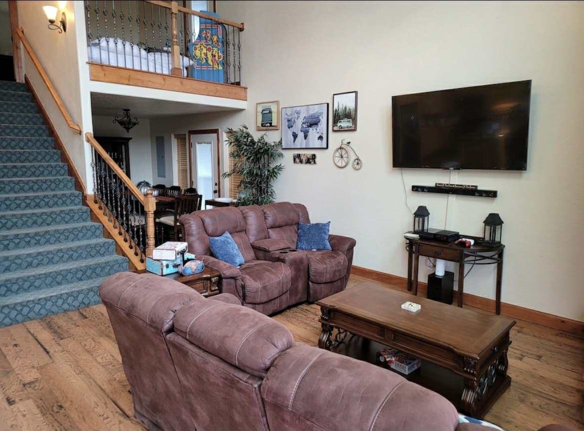 247 E Lake Dr - Photo 7 of 8