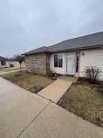 featured image of 100 Lakeview Ct #123