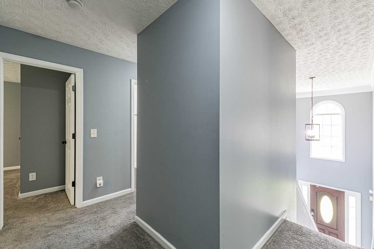 4332 Abram Dr - Photo 4 of 20