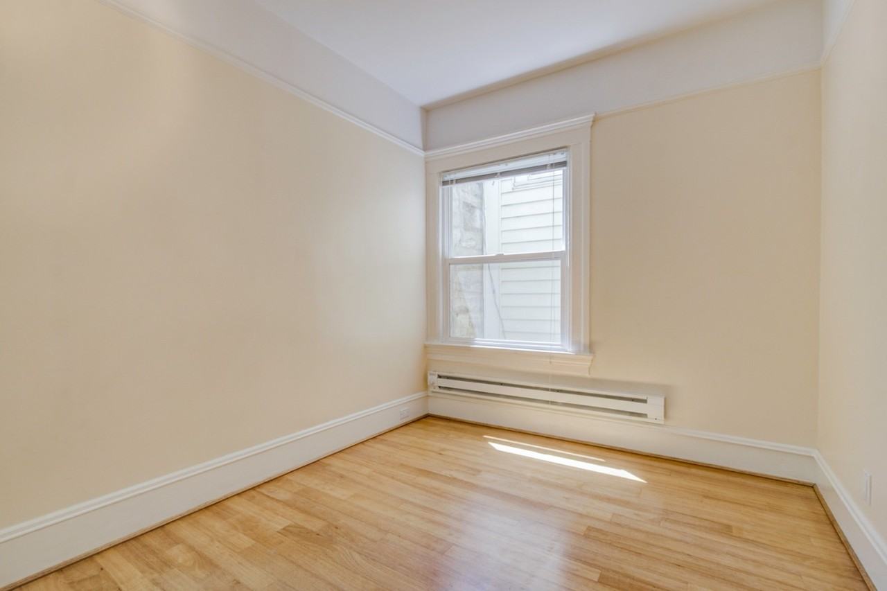 622 Shrader St #3 - Photo 7 of 8