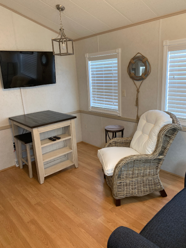 2580 Ne Indian River Dr #7 - Photo 2 of 11