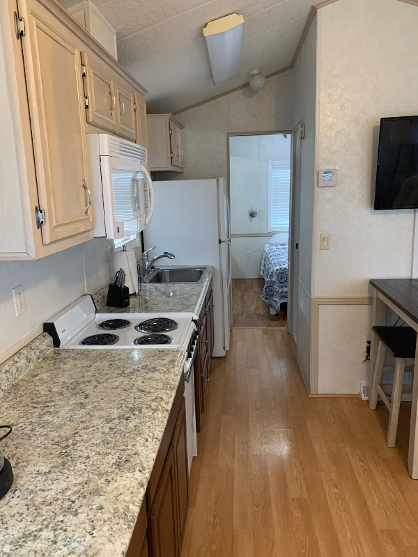 2580 Ne Indian River Dr #7 - Photo 4 of 11