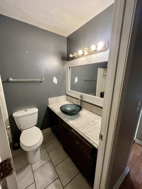 6044 Cordova Rd - Photo 6 of 20