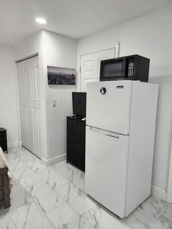 3202 River Cove Dr #3202 - Photo 3 of 5