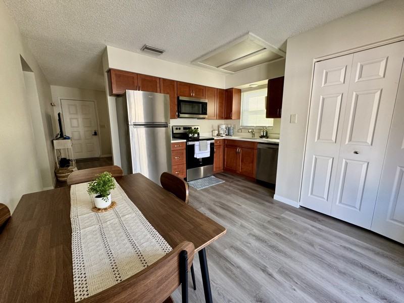 2901 Bay View Dr #A - Photo 4 of 13