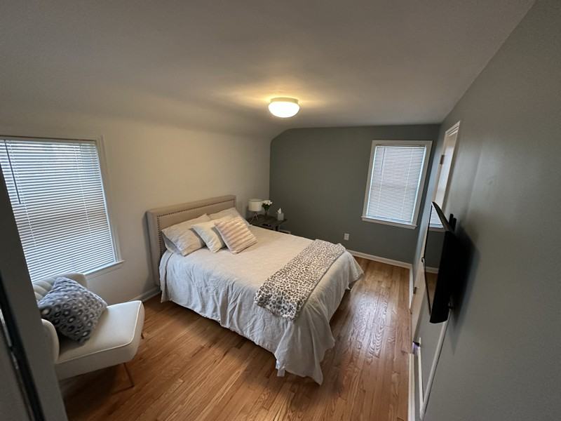 1198 Croyden Rd - Photo 6 of 7