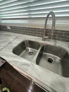 1420 Accomac Pl #8 - Photo 7 of 21