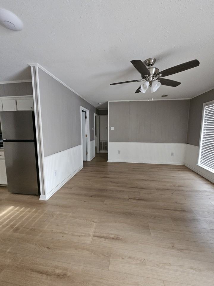 22 Linder Rd #1 - Photo 3 of 7