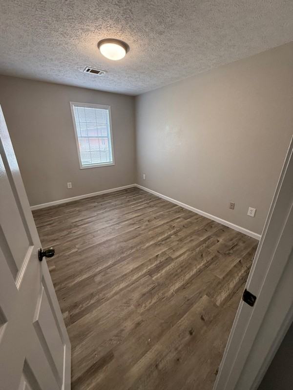 208 Ne 2nd St #C - Photo 2 of 9