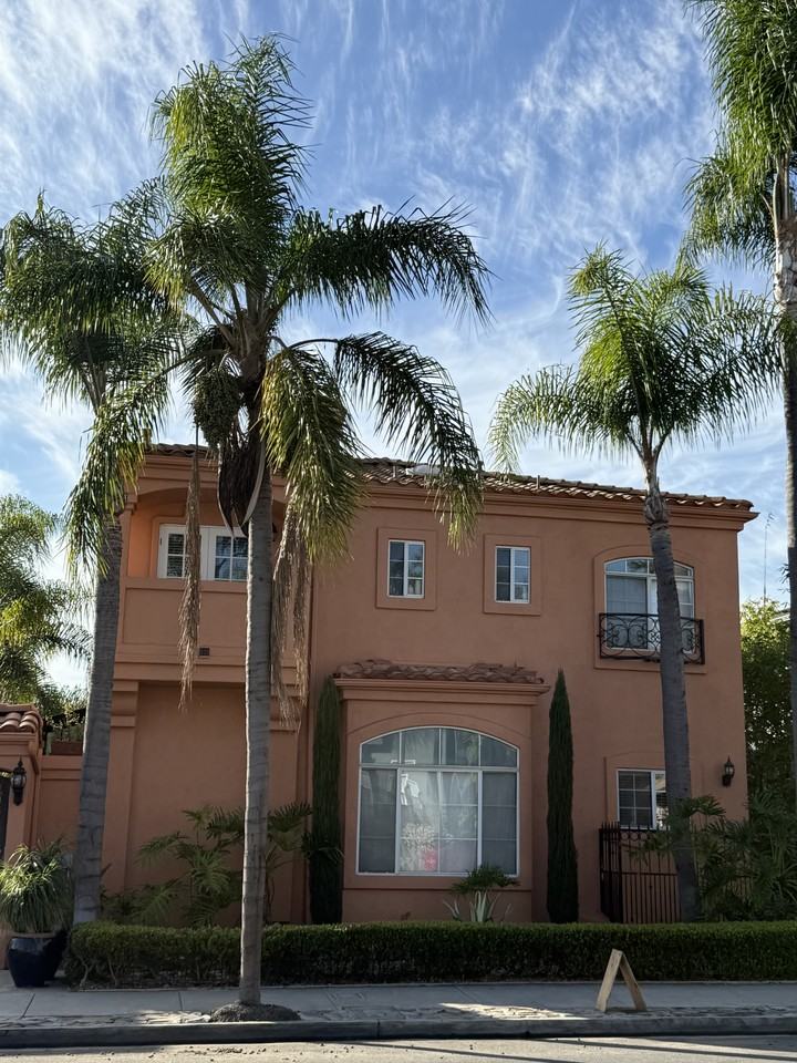 3734 1st Ave - Photo 2 of 10