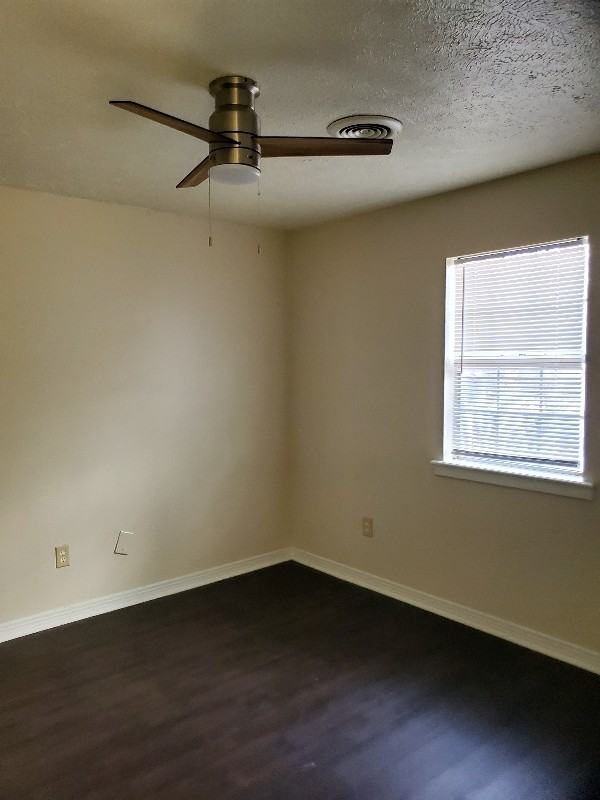 401 Jamestown Way #401 - Photo 7 of 11