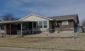 featured image of 5903 Nw Dearborn Ave