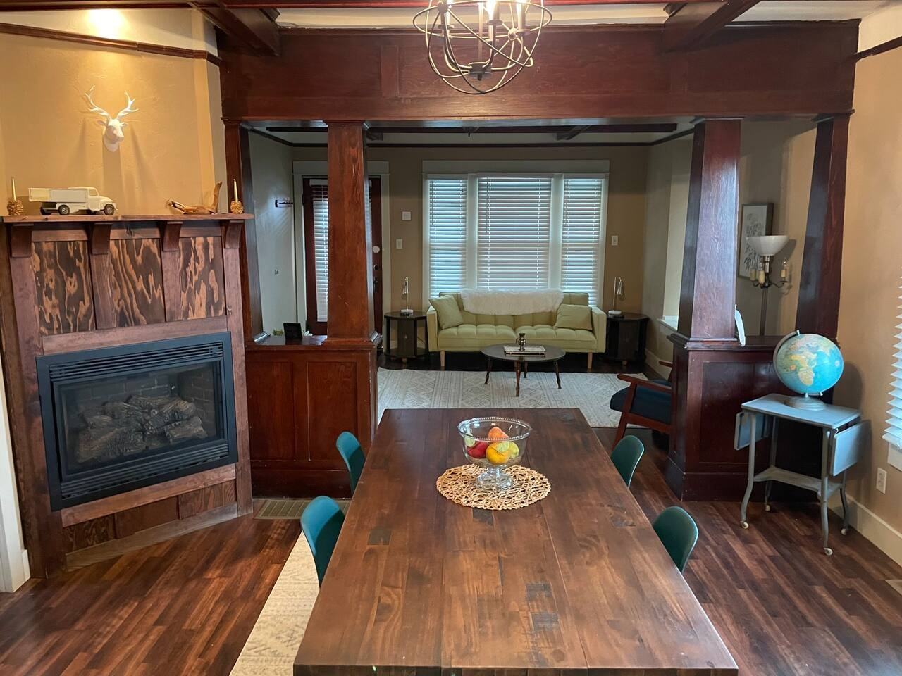 2501 Harvard Ave - Photo 2 of 18