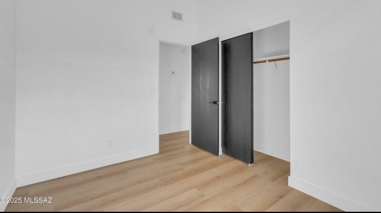 980 N Solar Dr - Photo 6 of 20