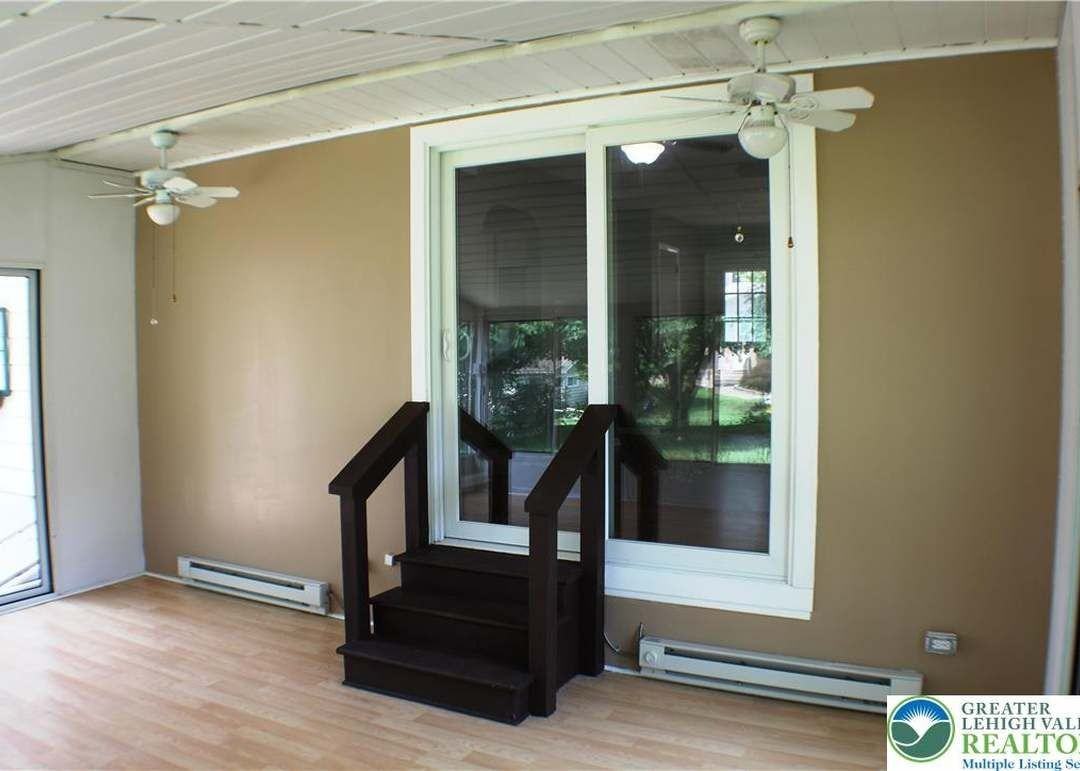 2037 Bert Ln - Photo 7 of 15