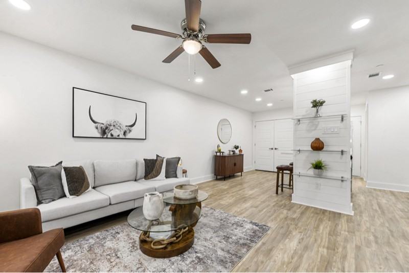 1012 Middle Ln #1012 - Photo 3 of 13