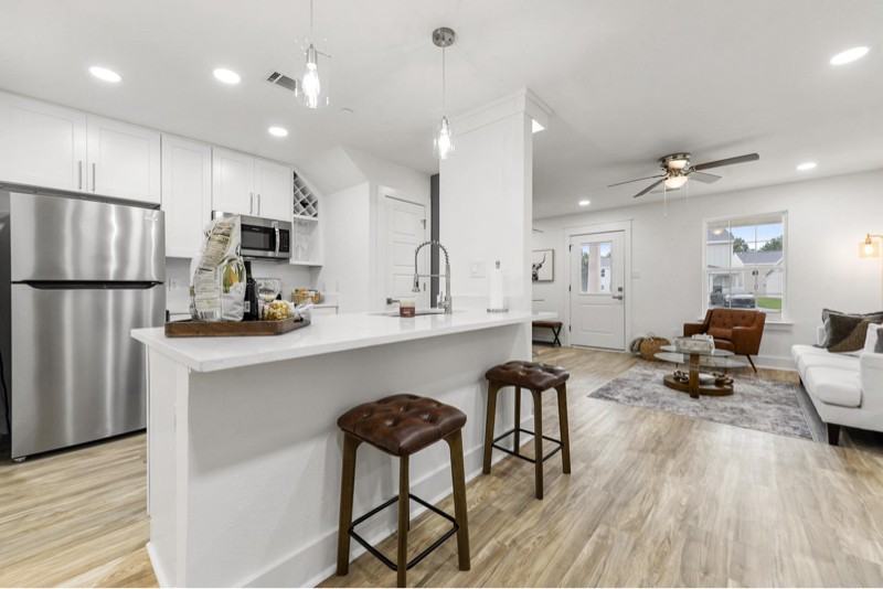 1012 Middle Ln #1012 - Photo 5 of 13