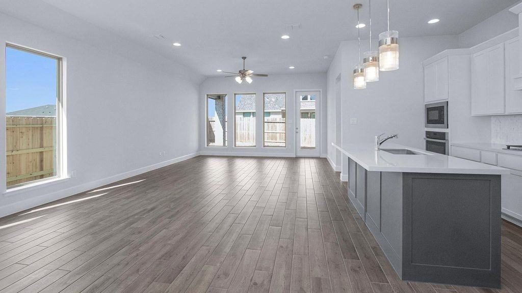 42624 Mystery Ln - Photo 5 of 22