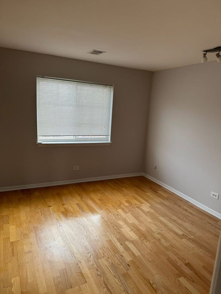 9395 Bay Colony Dr #2S - Photo 7 of 20