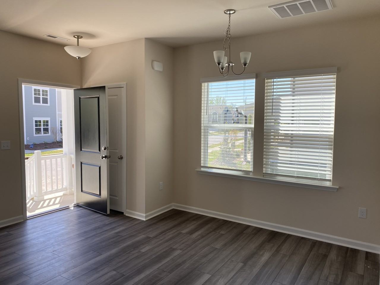 2413 Hedge Maple Dr - Photo 7 of 29