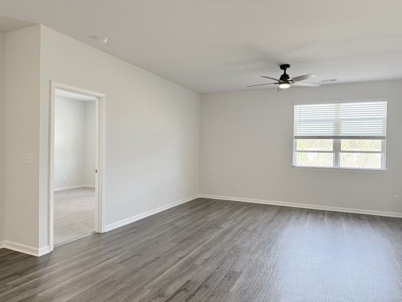 320 Windy Woods Way - Photo 3 of 19