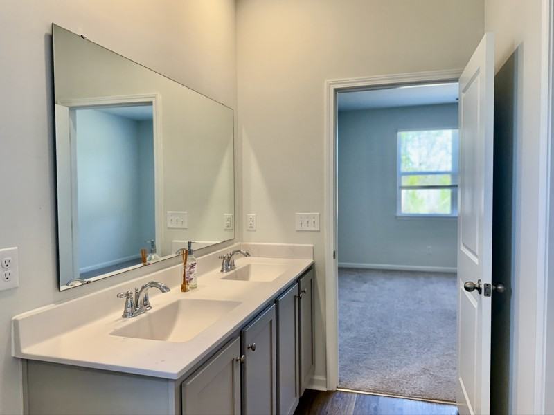 320 Windy Woods Way - Photo 6 of 19