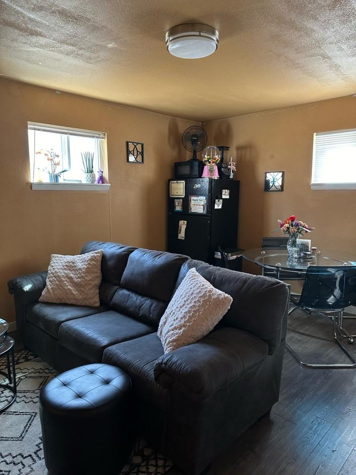 615 1/2 S Grant Ave #BACK - Photo 3 of 3