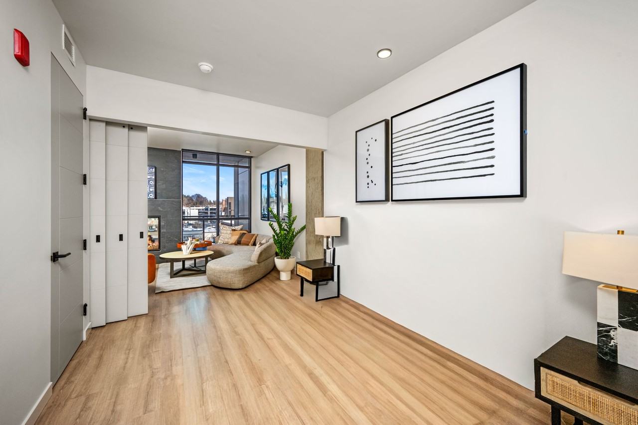 116 S 3rd St #506 - Photo 5 of 19