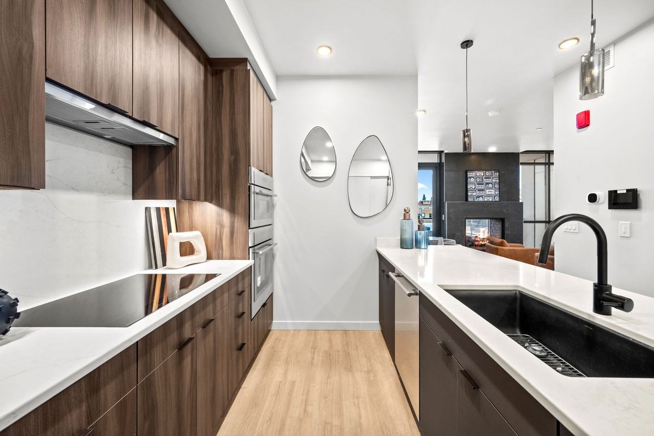 116 S 3rd St #506 - Photo 7 of 19