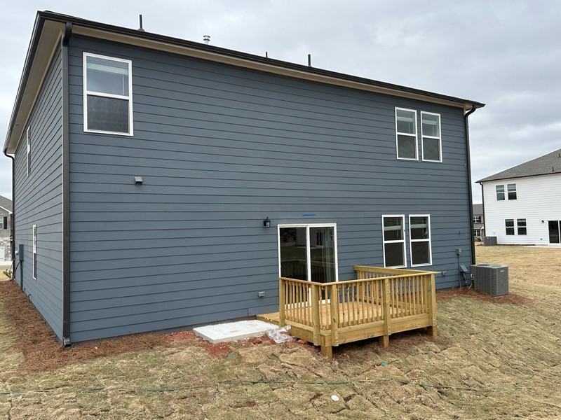 1112 Holland Dr - Photo 4 of 31