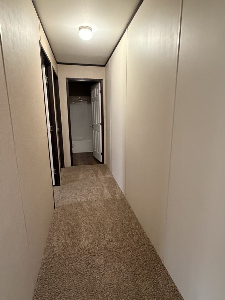 180 Parker Lake Dr #180A - Photo 4 of 8