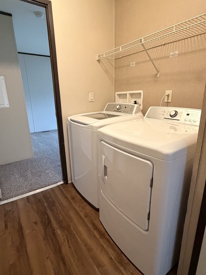 180 Parker Lake Dr #180A - Photo 6 of 8