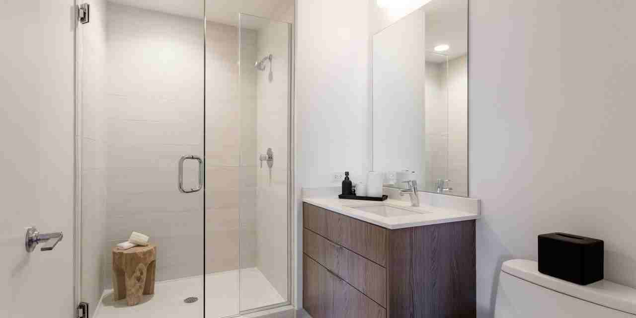 2645 N Sheffield Ave - Photo 6 of 10