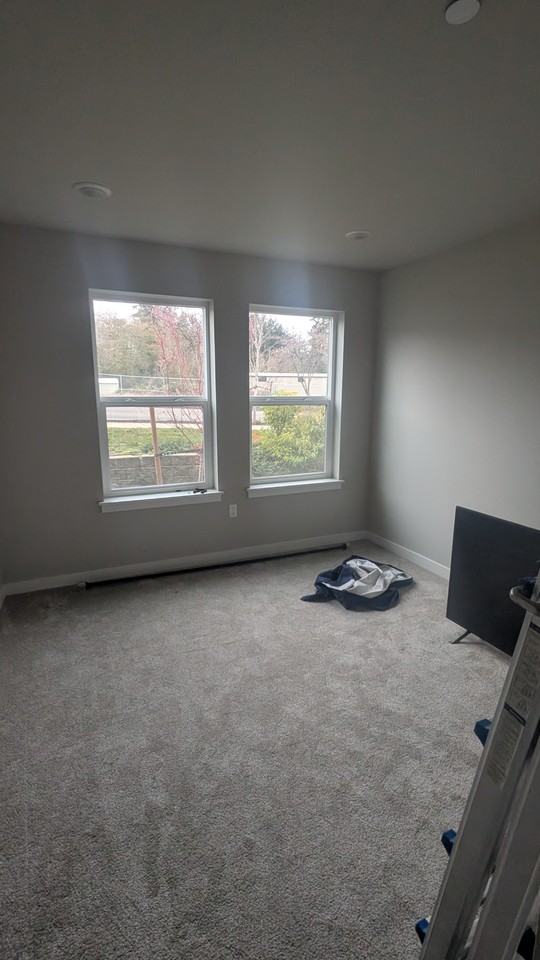 26216 Dungeness Ave Ne - Photo 2 of 13