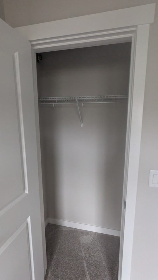 26216 Dungeness Ave Ne - Photo 4 of 13