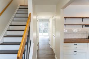 featured image of 1122 Commanders Way S