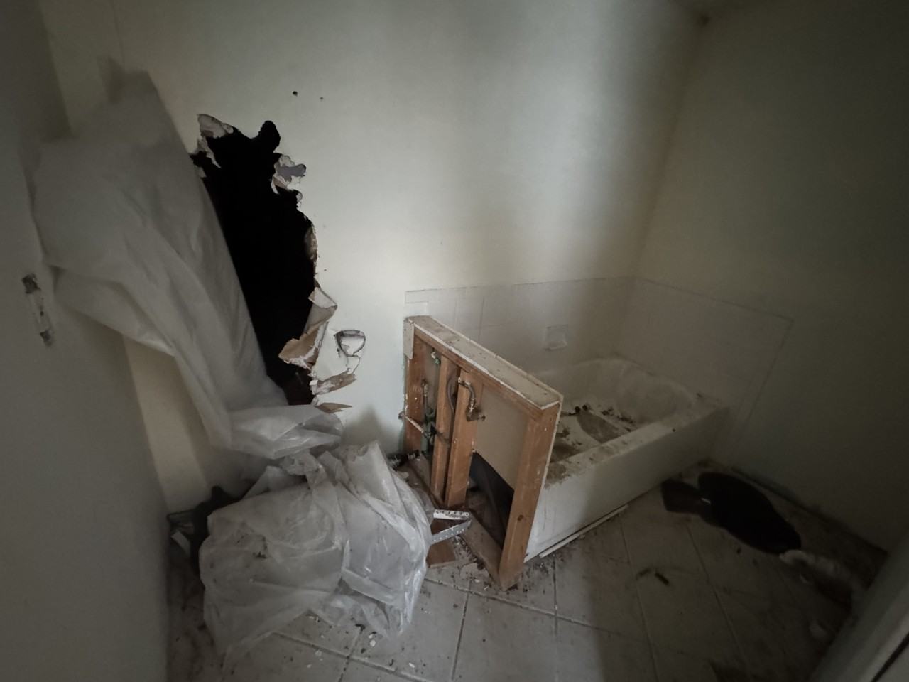 5236 Lemay St - Photo 6 of 18