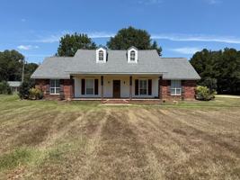 featured image of 3450 Green Gable Rd