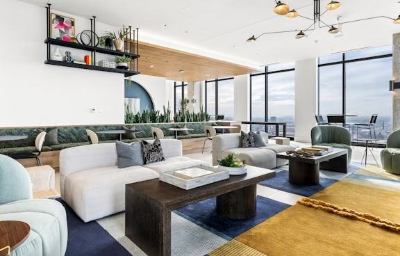 201 N May St - Photo 4 of 12