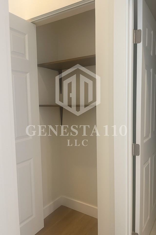 11040 Genesta Ave - Photo 5 of 12