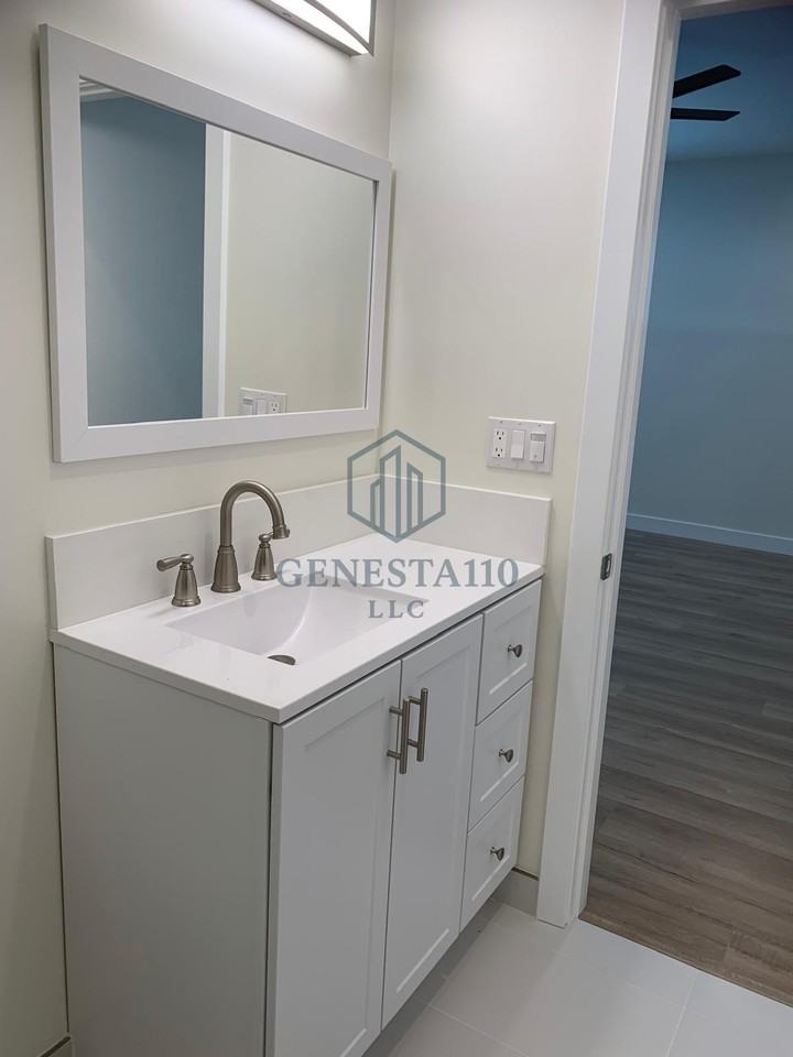 11040 Genesta Ave - Photo 6 of 12